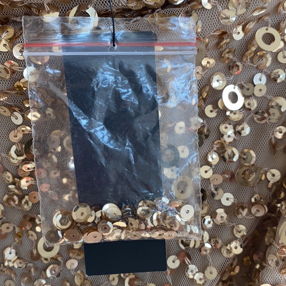 Adrianna Papell: Gold Sequence Dress - Picture 7 of 7